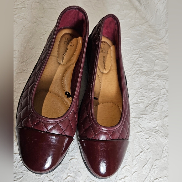 Maroon Quilted Ballet Flats - Picture 7 of 8